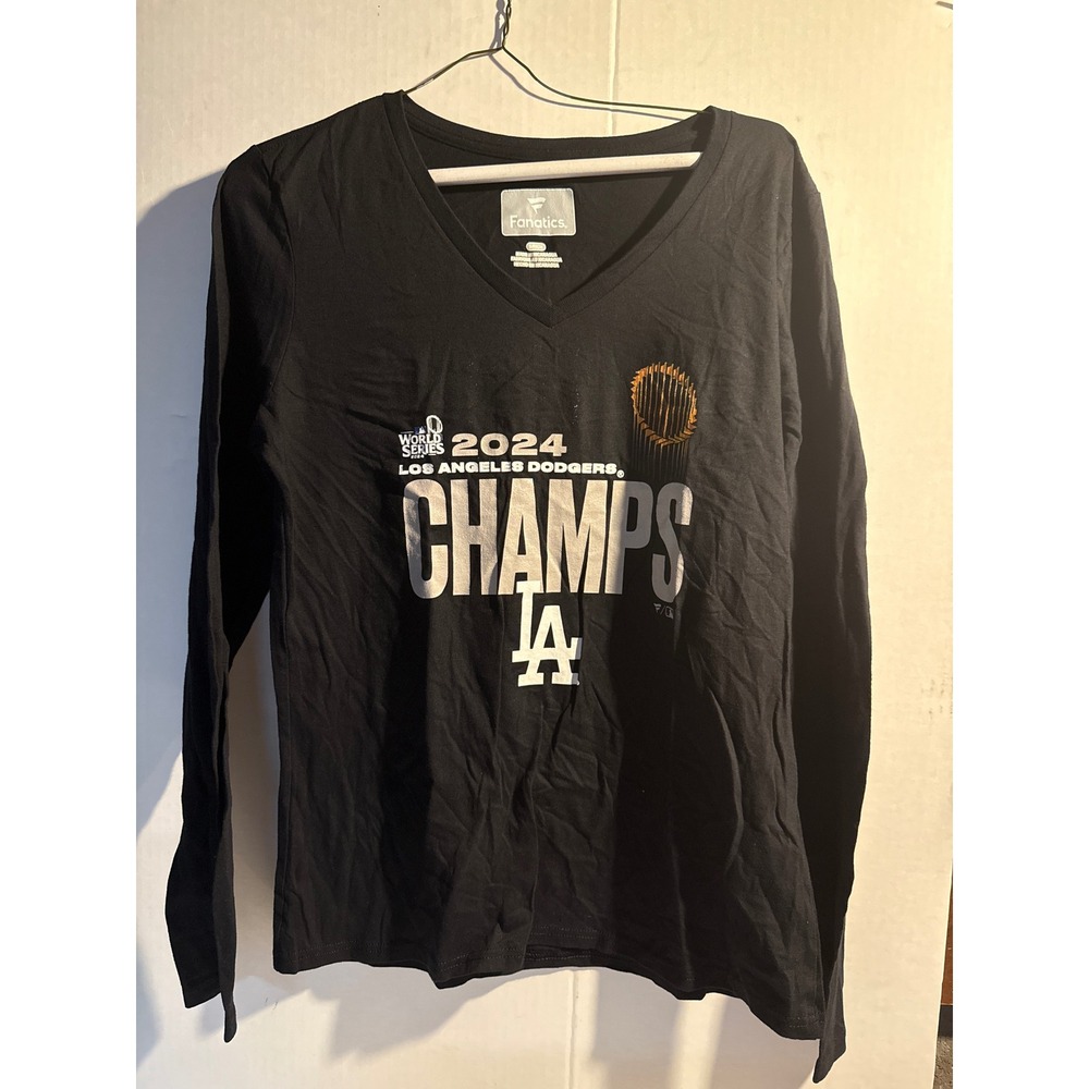 Fanatics Dodgers 2024 World Series Champs Long Sleeve V-Neck T-Shirt Small NWOT